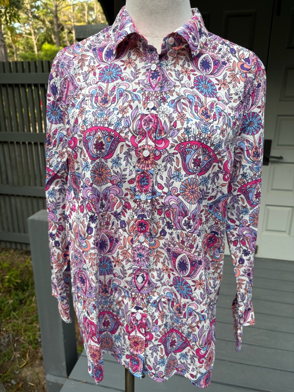 Talbots Petite Pink & Blue Paisley Floral Button Up Top ~ Blouse